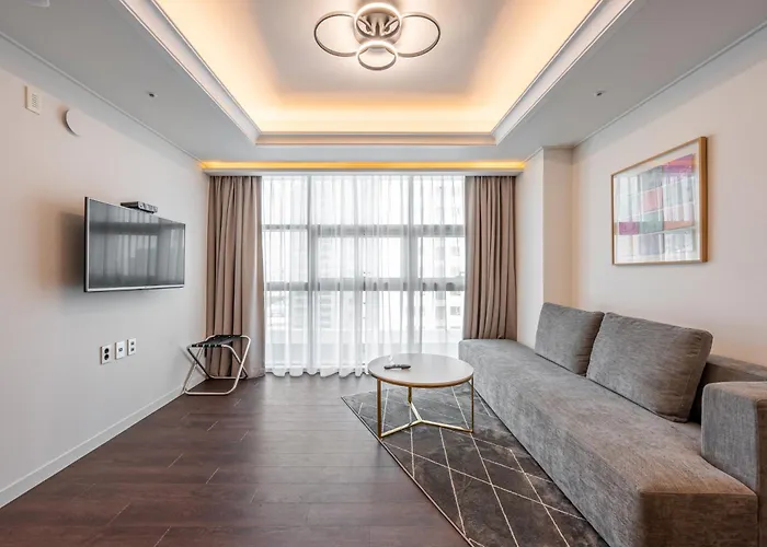 Отель Haeundae Centum 4*
