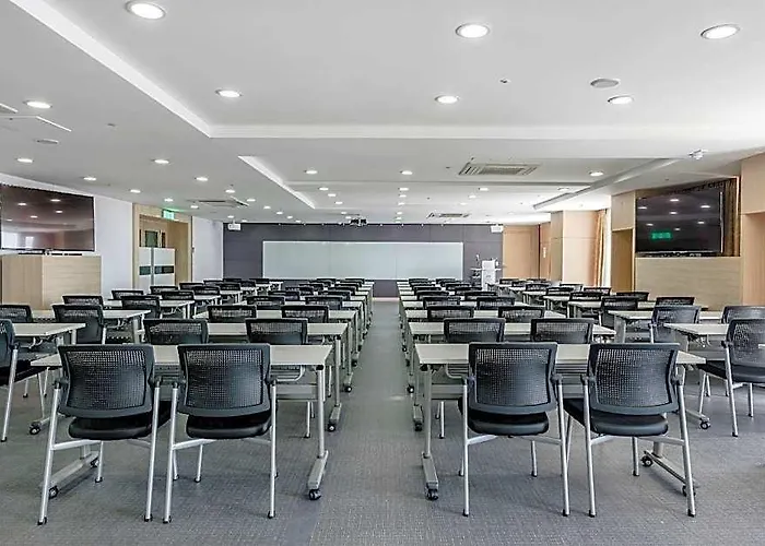Отель Haeundae Centum 4*